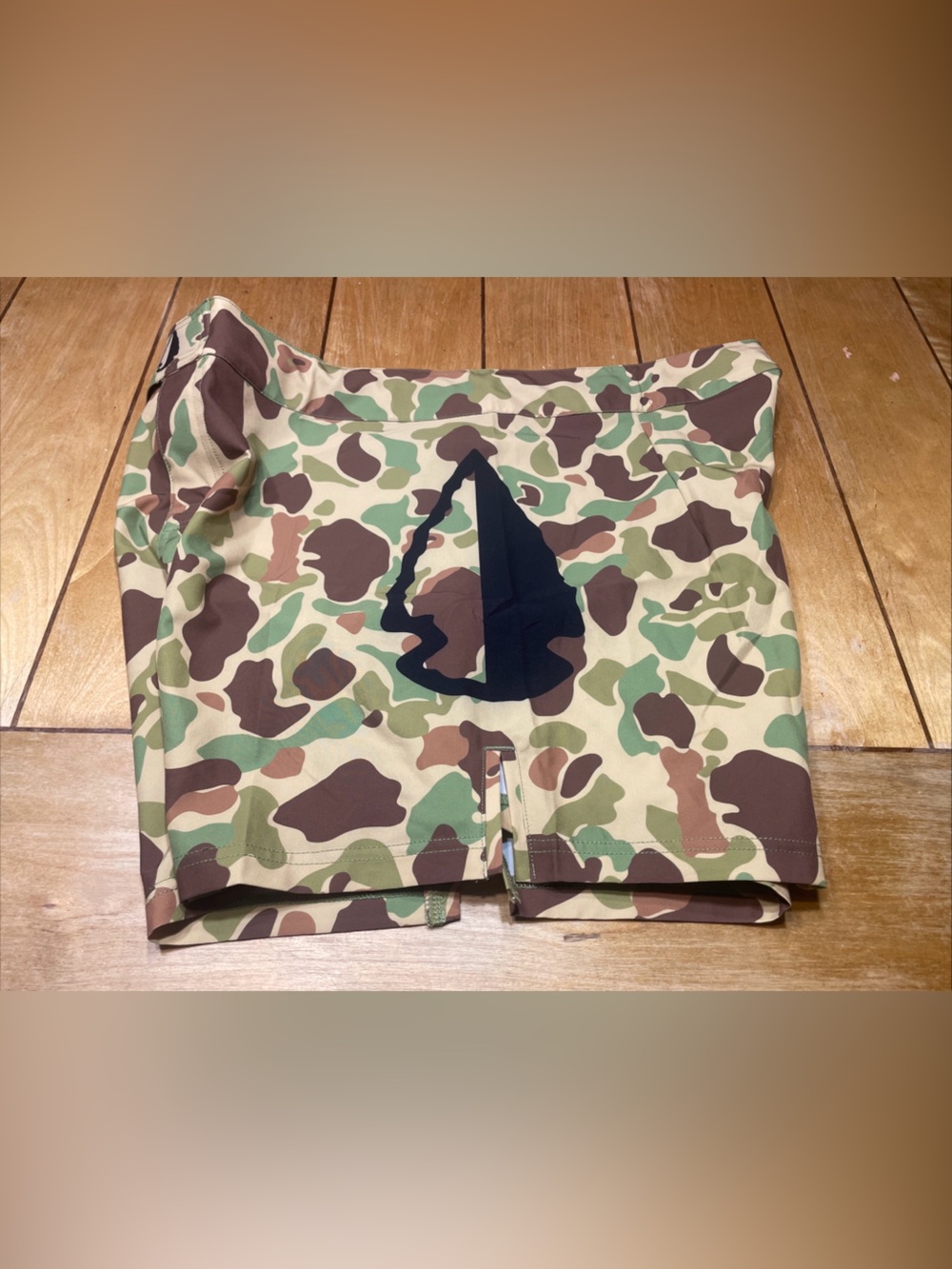 RARE Tachuntfish Duck Camo Drawstring Shorts Size XL with 6” Inseam MINT!!!